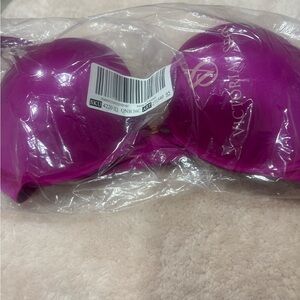 Victoria's Secret Fuchsia Bra